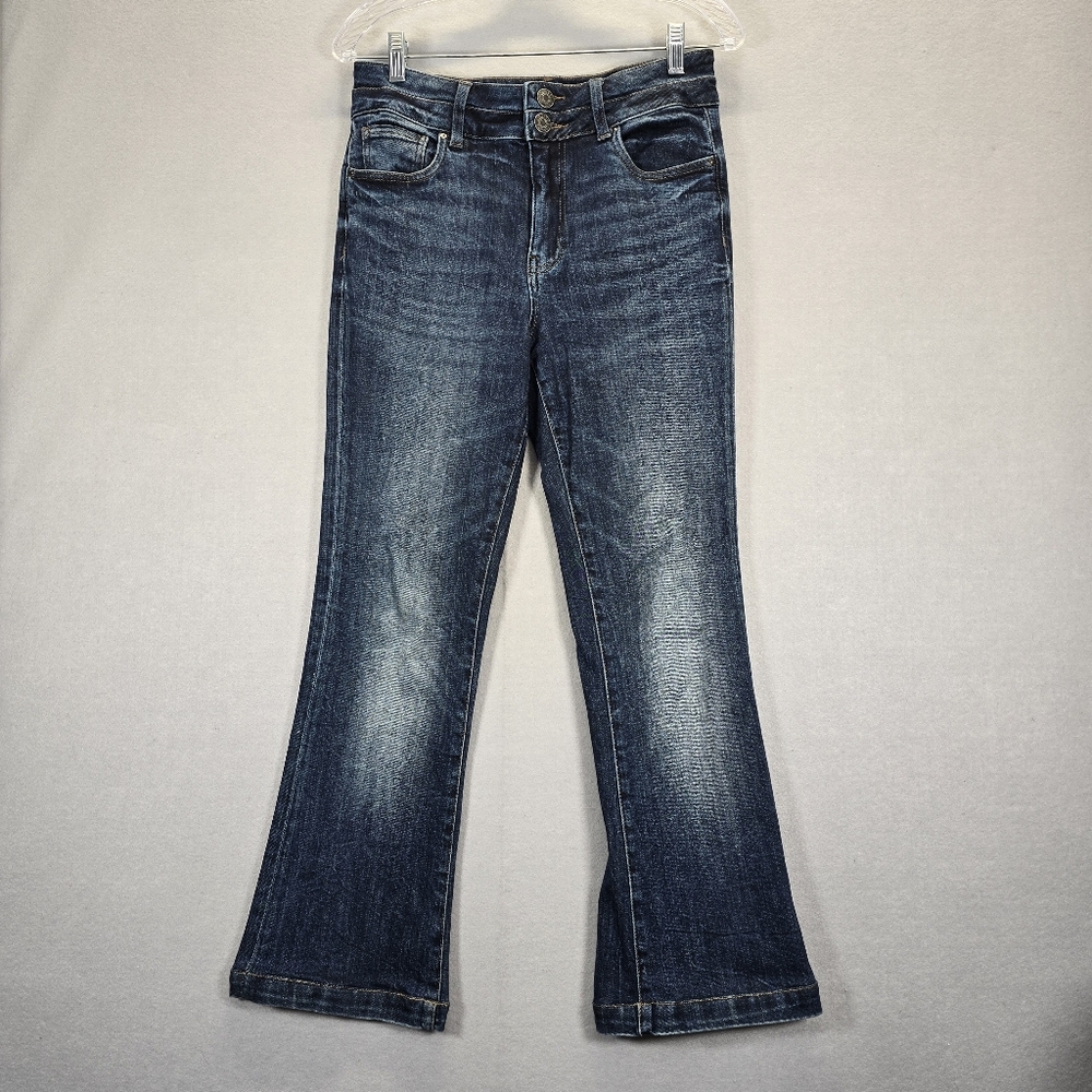 Kut From The Kloth  Ana High Rise Fab Ab Flare in dark blue wash Size 2